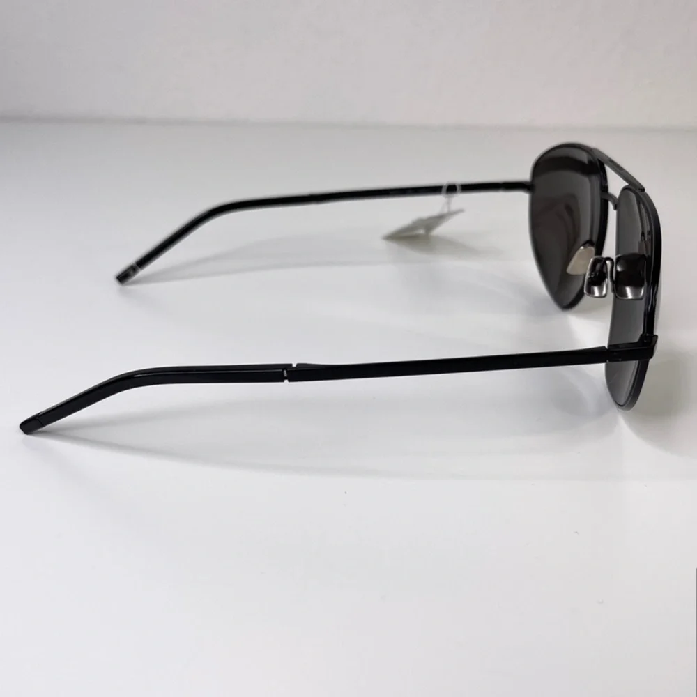 SAINT LAURENT Classic Aviator Sunglasses NEW 60mm Black Polarized
